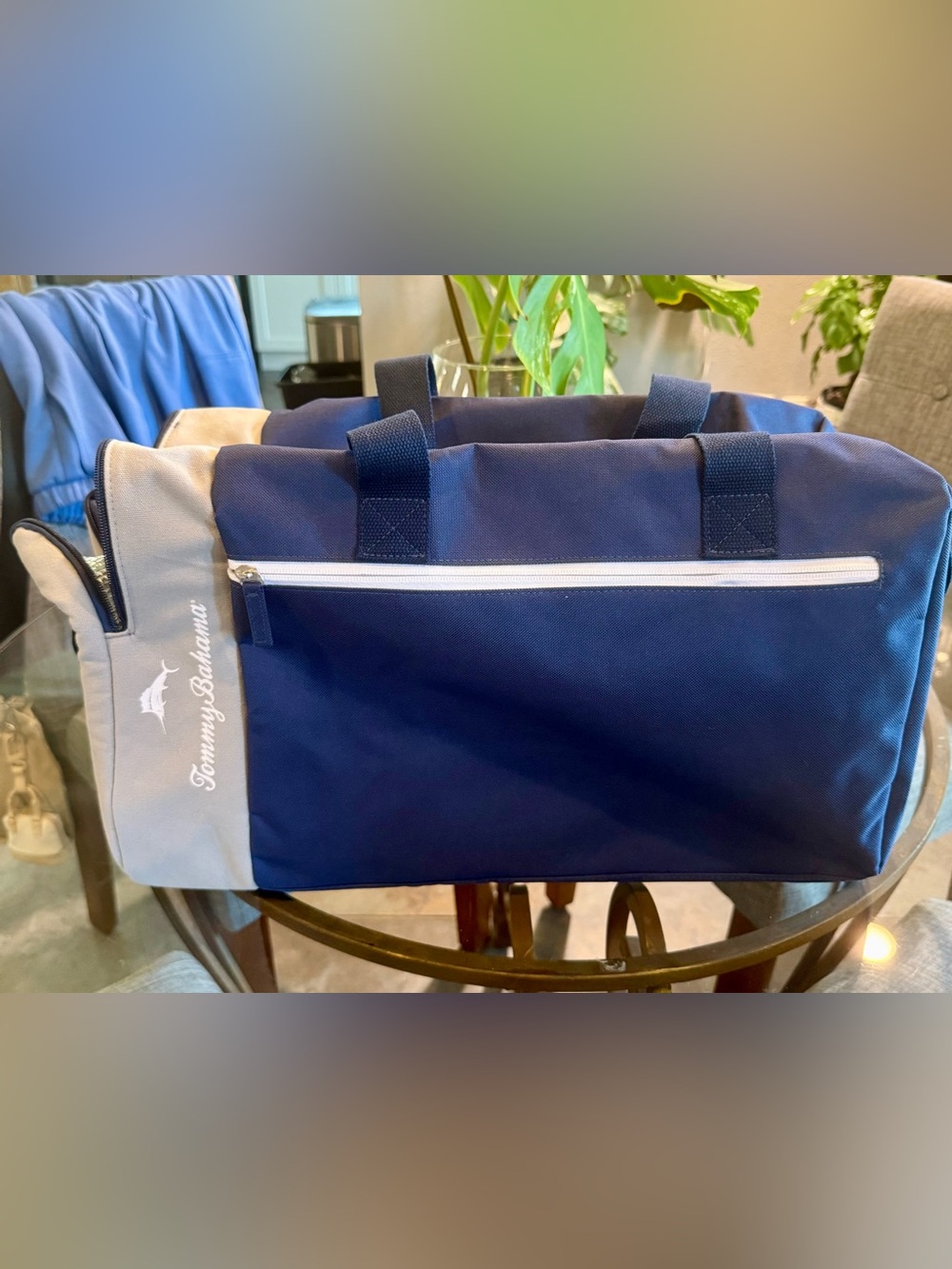 Tommy Bahama Men’s Blue & Gray Travel Duffel Bag-Weekender/Overnight Bag - NWOT